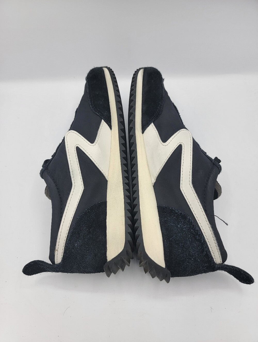 Rag & Bone Women's Black Casual Runner Sneakers with White Accent - Picture 7 of 9